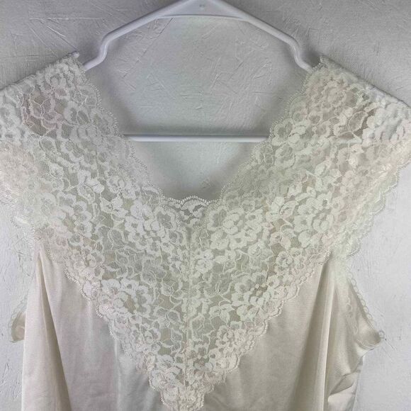 Vintage Collections Etc. Size Large Lace Lingerie Top‎ (Lot 2) Cream and Black - Picture 10 of 13